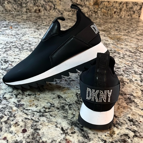 Dkny Shoes - DKNY🐝🐝WEDGE SNEAKERS